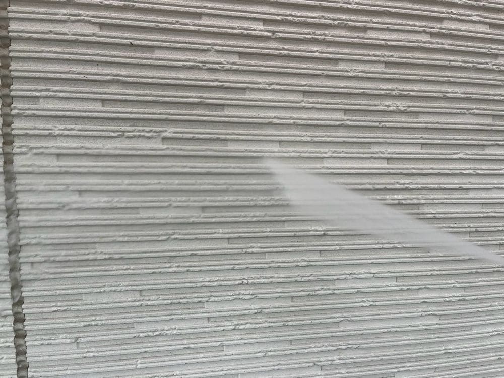 鈴鹿市の外壁塗装、防水工事をリペイント匠が施工した写真