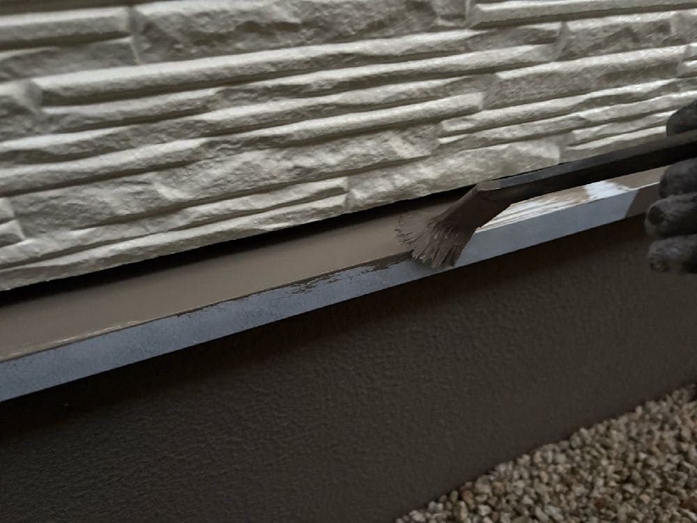 四日市市の外壁塗装、屋根塗装、防水工事をリペイント匠が施工した写真