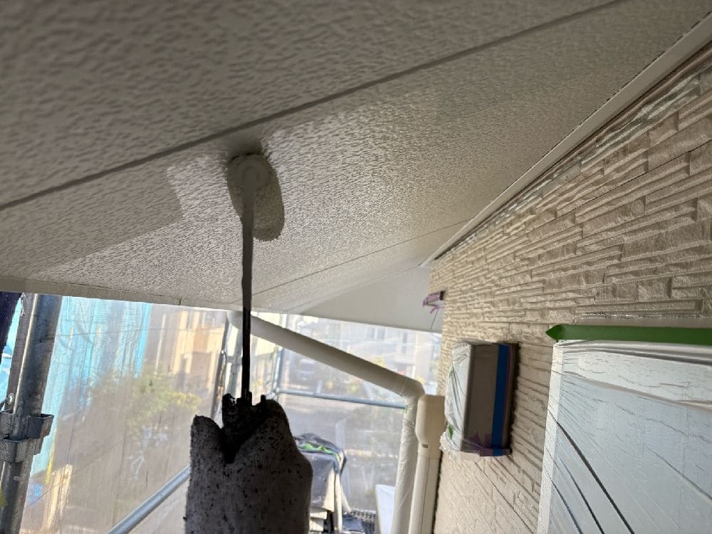 四日市市の外壁塗装、屋根塗装、防水工事をリペイント匠が施工した写真