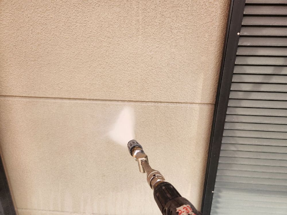 四日市市の外壁塗装、防水工事をリペイント匠が施工した写真