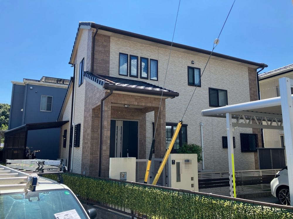 S様_鈴鹿市_全体2_施工前 鈴鹿市の外壁塗装をリペイント匠が施工した写真