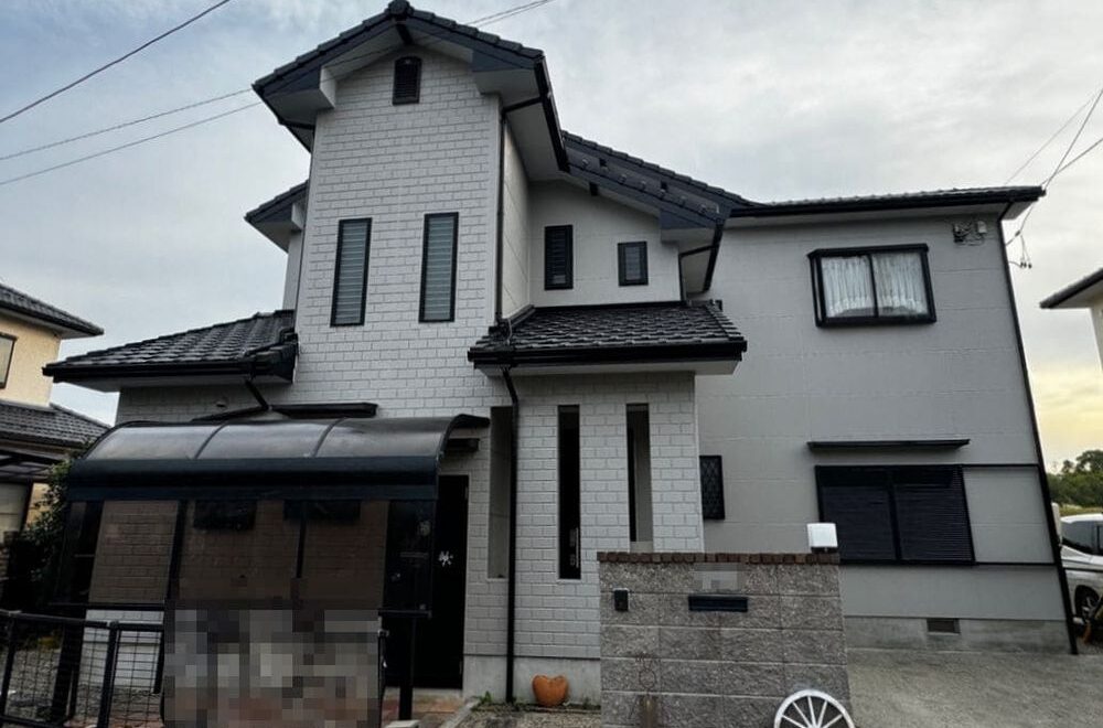 四日市市の外壁塗装をリペイント匠が施工した写真