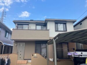 松阪市で外壁塗装と屋根工事をリペイント匠が施工した写真