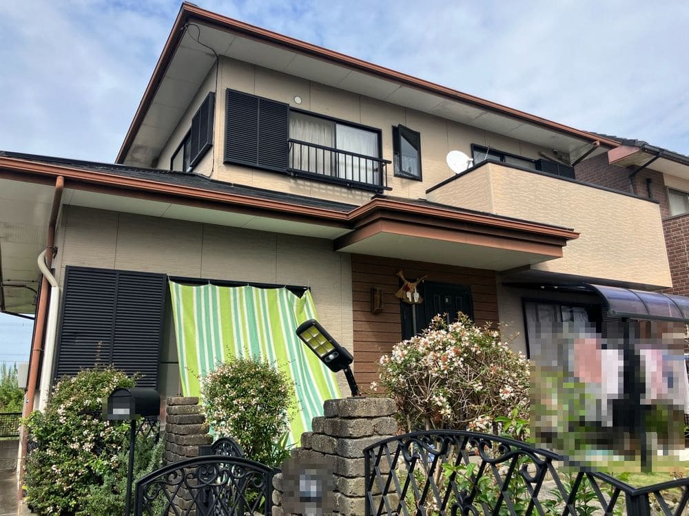 T様(伊勢市)外壁‗施工前 伊勢市の外壁・屋根塗装をリペイント匠が施工した写真