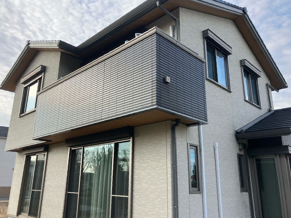 鈴鹿市の外壁塗装、防水工事をリペイント匠が施工した写真