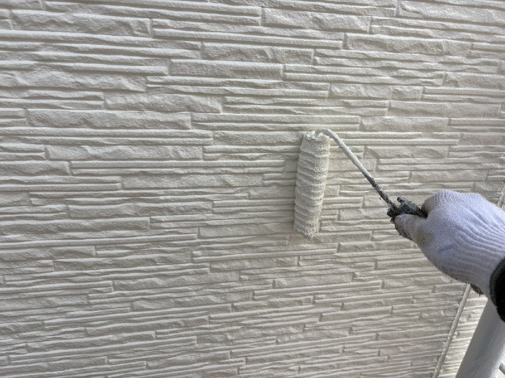 四日市市の外壁塗装、屋根塗装、防水工事をリペイント匠が施工した写真