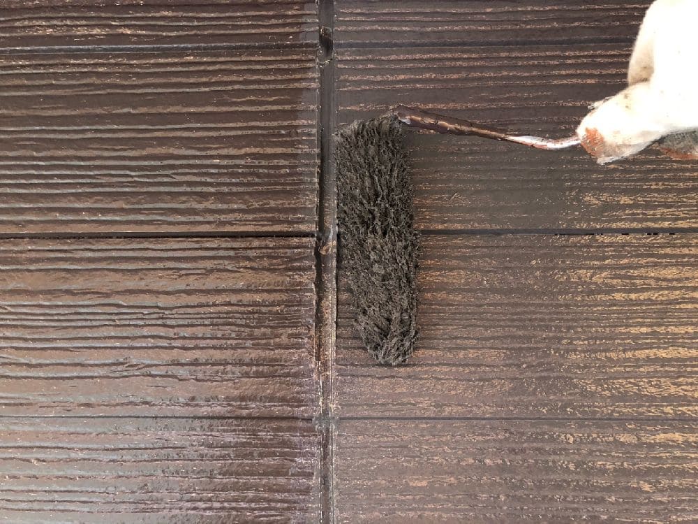 S様(津)外壁(上塗り1) (3) 津市の外壁塗装をリペイント匠が施工した写真