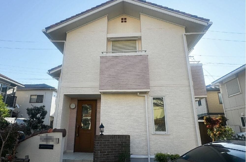 四日市市の外壁塗装、防水工事をリペイント匠が施工した写真