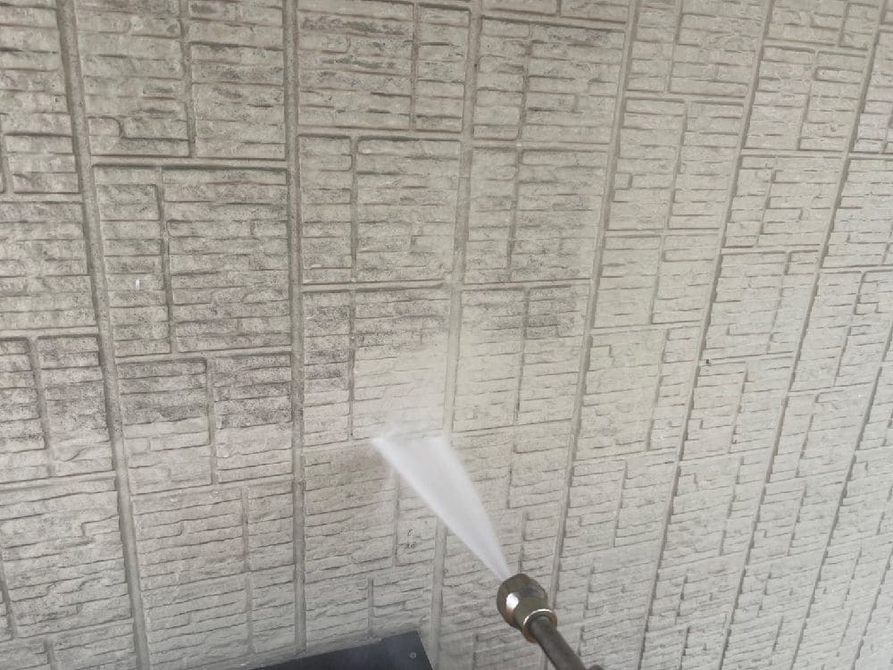 津市の外壁塗装、屋根塗装をリペイント匠が施工した写真