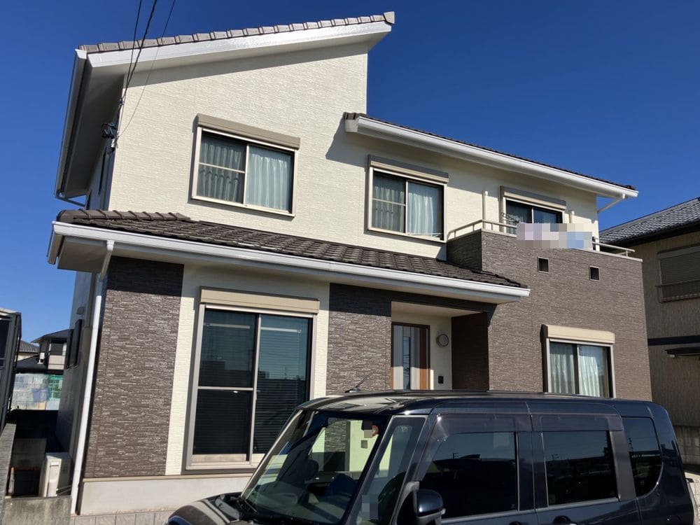 F様(津市香良洲町)施工後_外壁全体 (2) 津市の外壁塗装、防水工事をリペイント匠が施工した写真