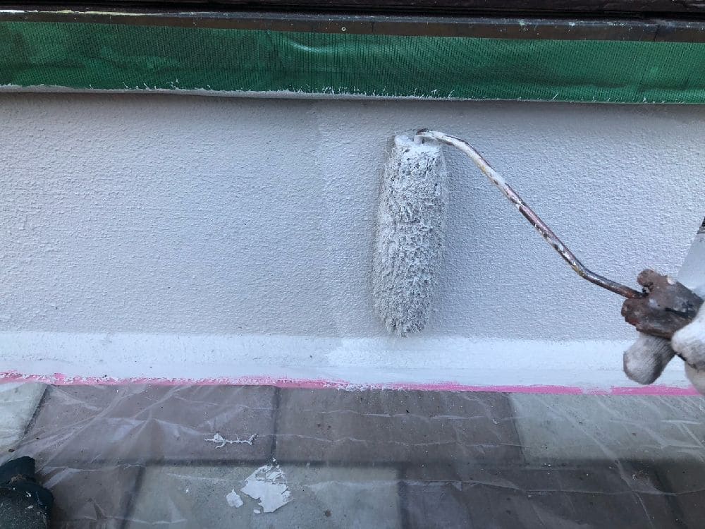 S様(津)_基礎(上塗り) 津市の外壁塗装をリペイント匠が施工した写真