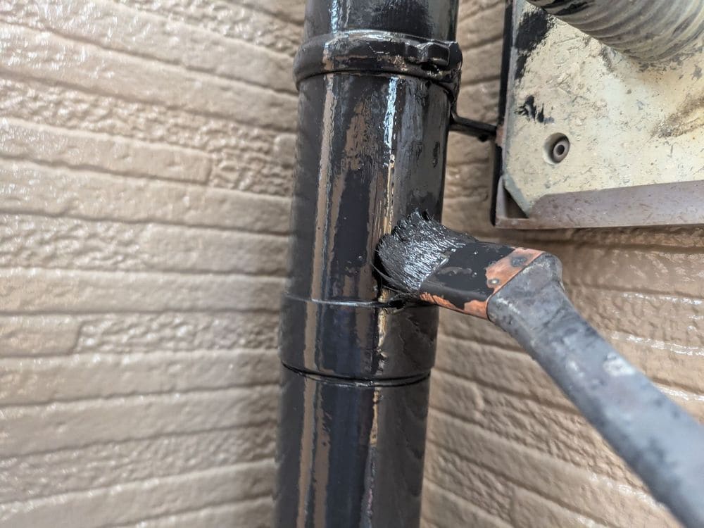 T様(伊勢市)樋‗3回目 伊勢市の外壁・屋根塗装をリペイント匠が施工した写真