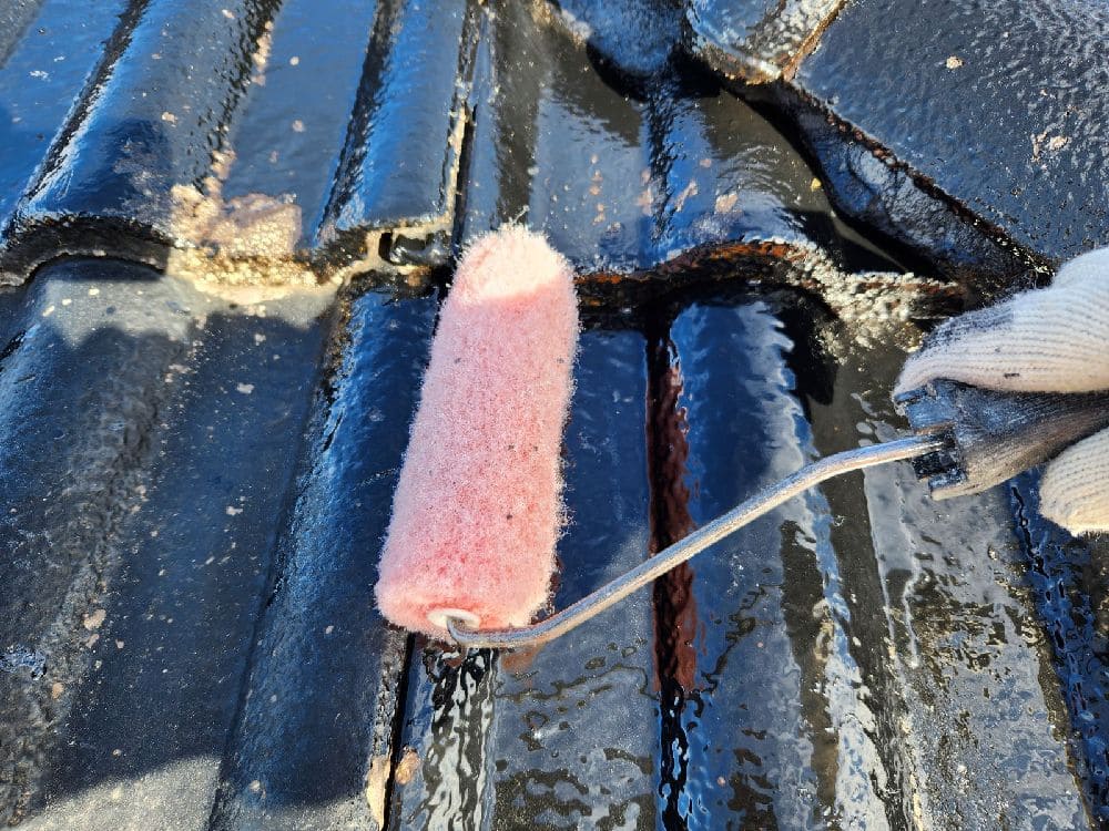 津市の屋根塗装をリペイント匠が施工した写真