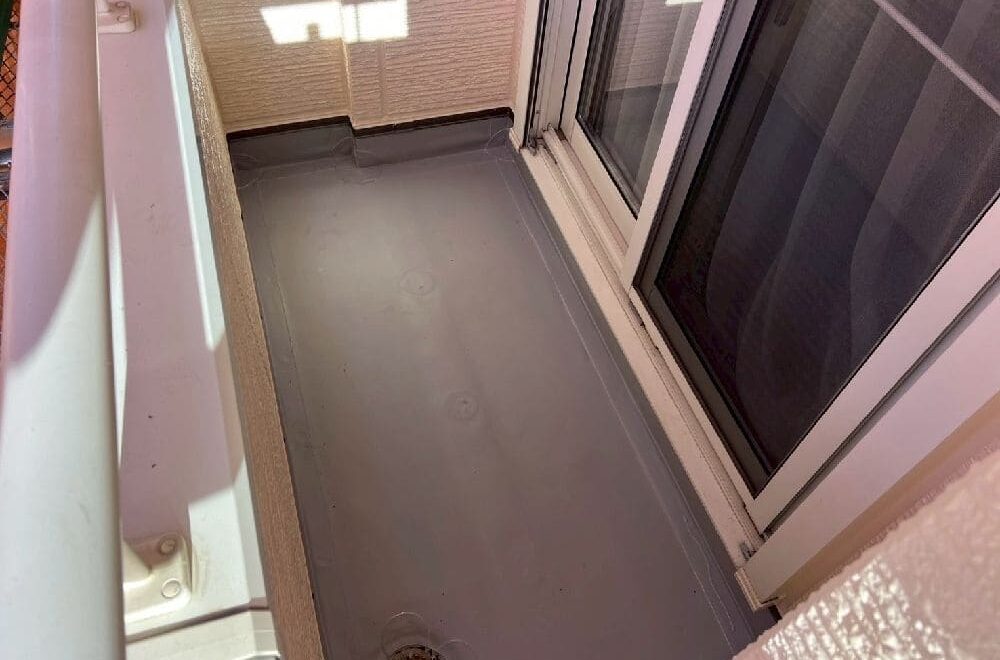 四日市市の外壁塗装、防水工事をリペイント匠が施工した写真