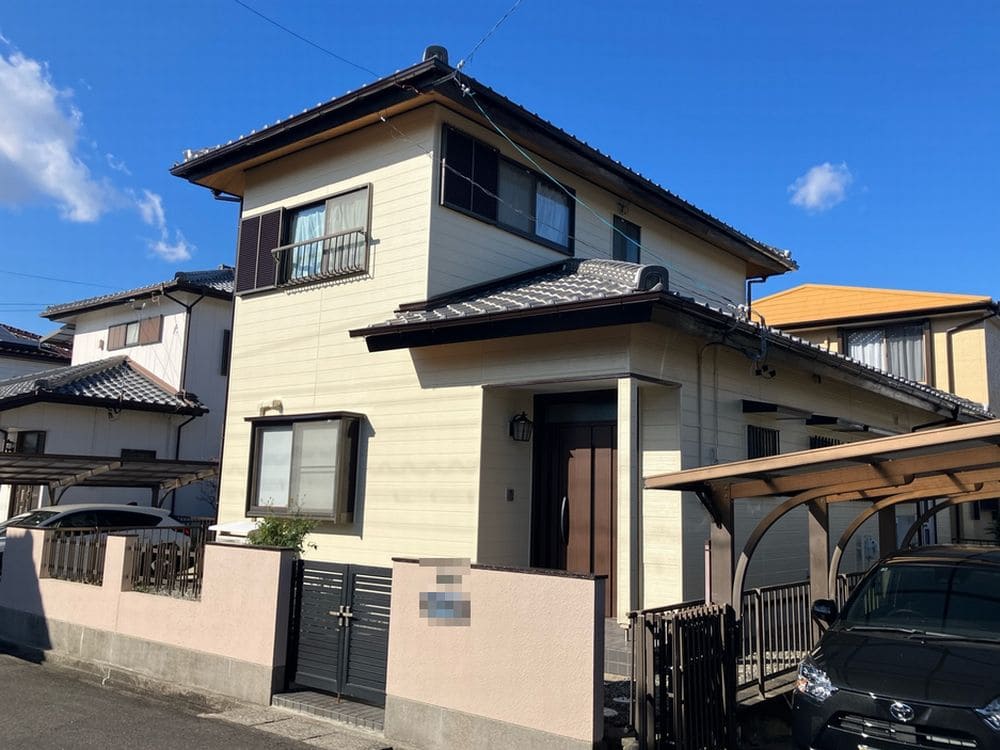 U様_鈴鹿市_施工後_全体2 鈴鹿市の外壁塗装をリペイント匠が施工した写真