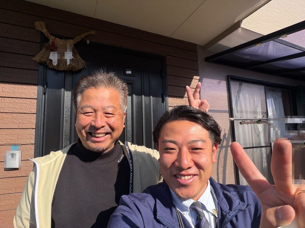 T様(伊勢市)2ショット 伊勢市の外壁・屋根塗装をリペイント匠が施工した写真