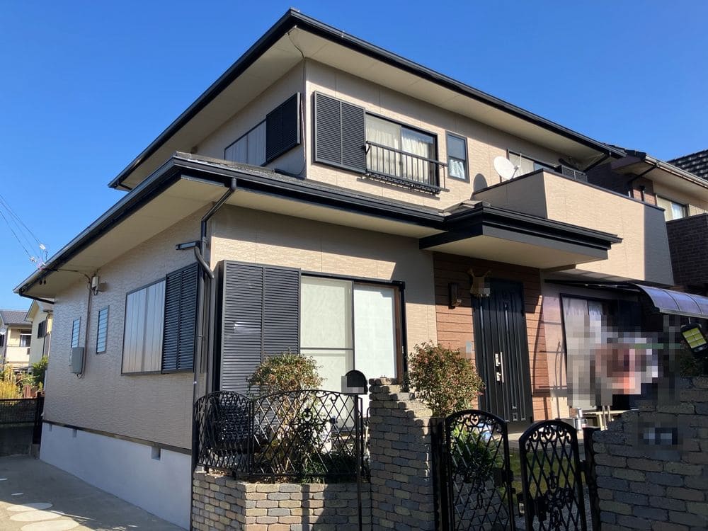 伊勢市の外壁・屋根塗装をリペイント匠が施工した写真