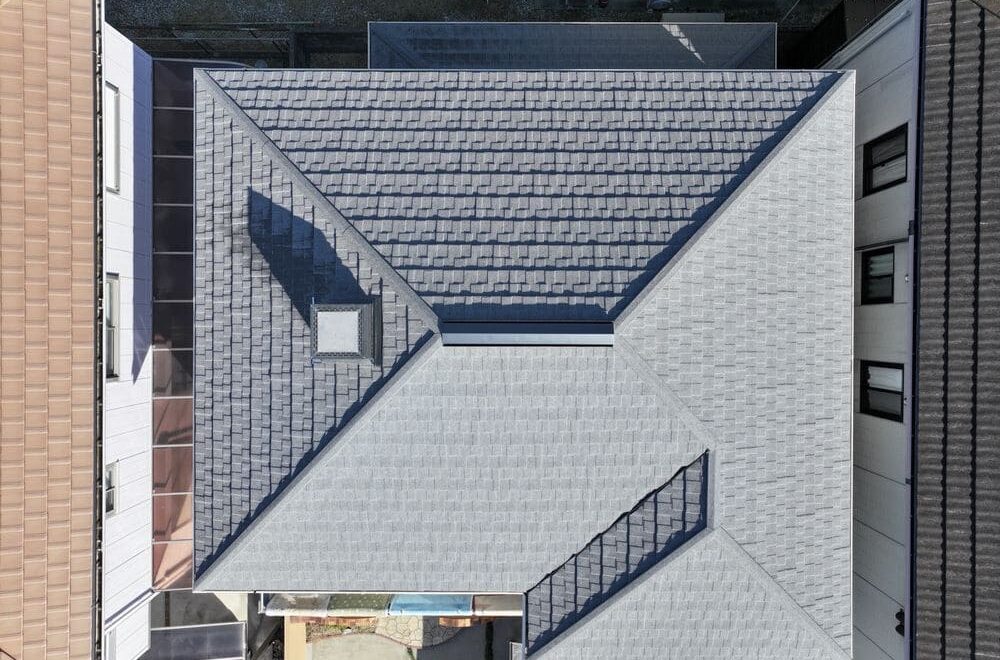 松阪市で外壁塗装と屋根工事をリペイント匠が施工した写真