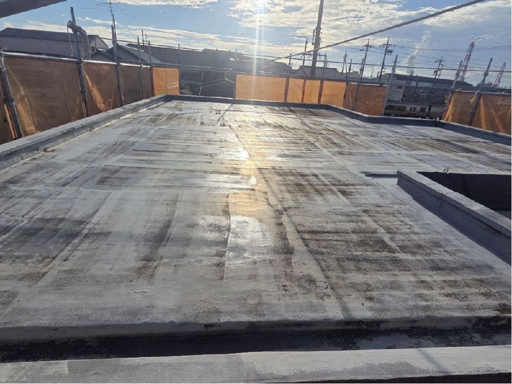 四日市市の外壁塗装、防水工事をリペイント匠が施工した写真