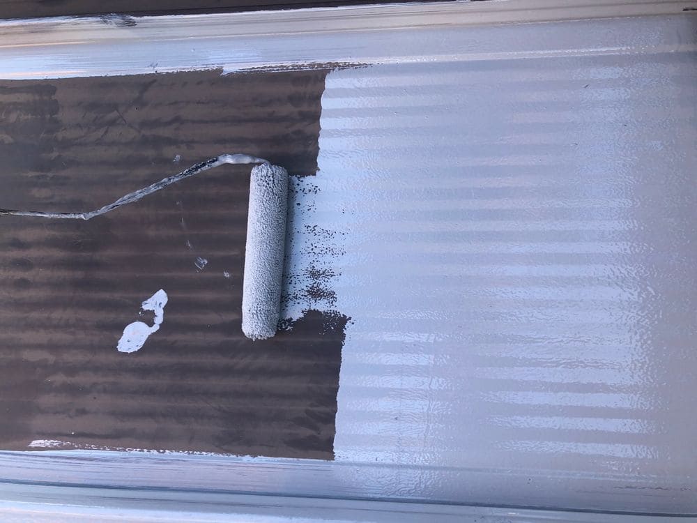 鈴鹿市_S様_付帯部_下塗り 鈴鹿市の外壁塗装をリペイント匠が施工した写真