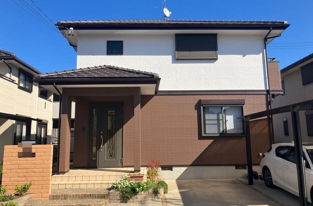 津市の外壁塗装、防水工事をリペイント匠が施工した写真