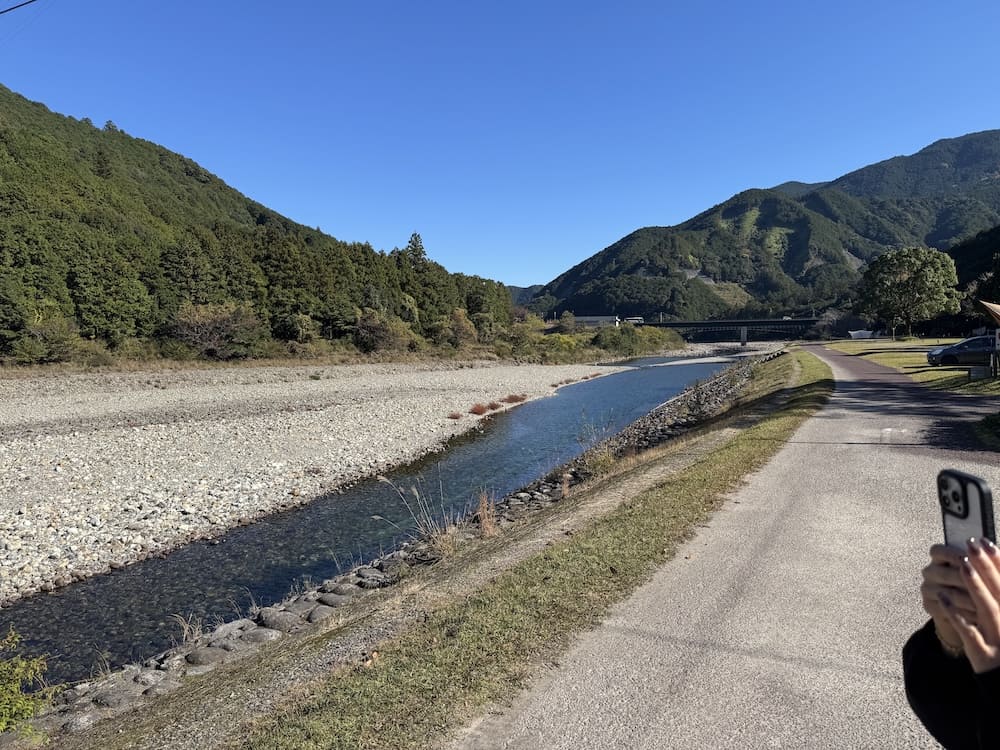 夫婦で楽しむキャンプ旅｜三重県紀北町キャンプinn海山で過ごす癒しの週末