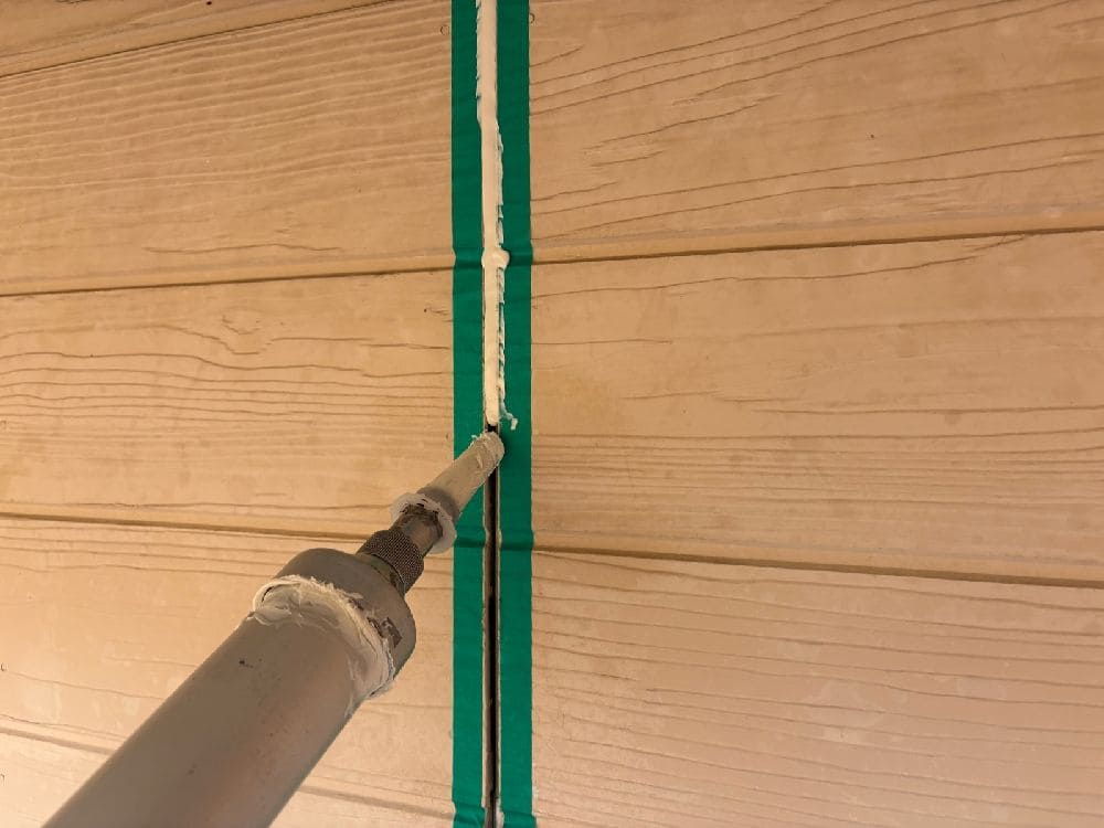 O様(津)シール(打設目地) (3) 津市の外壁塗装をリペイント匠が施工した写真