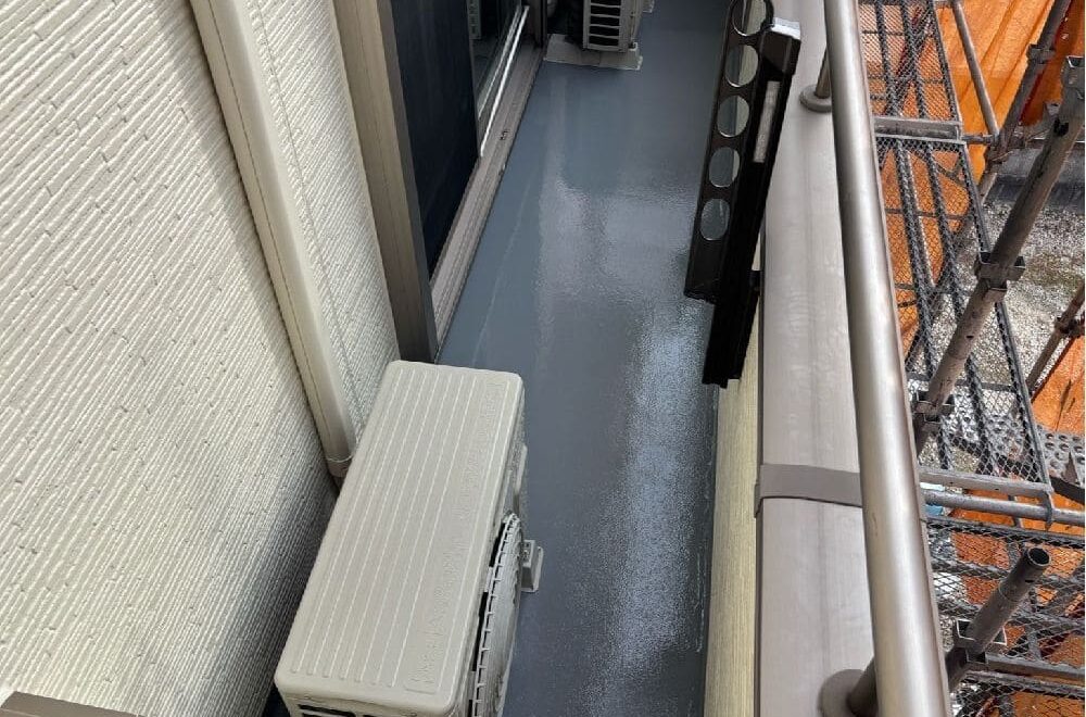 津市の外壁塗装、防水工事をリペイント匠が施工した写真