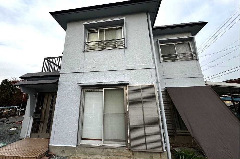 四日市市の外壁塗装、防水工事をリペイント匠が施工した写真