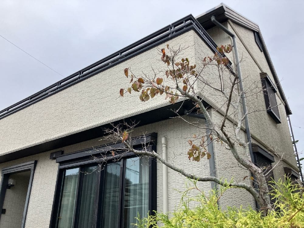 津市の外壁塗装、屋根塗装をリペイント匠が施工した写真