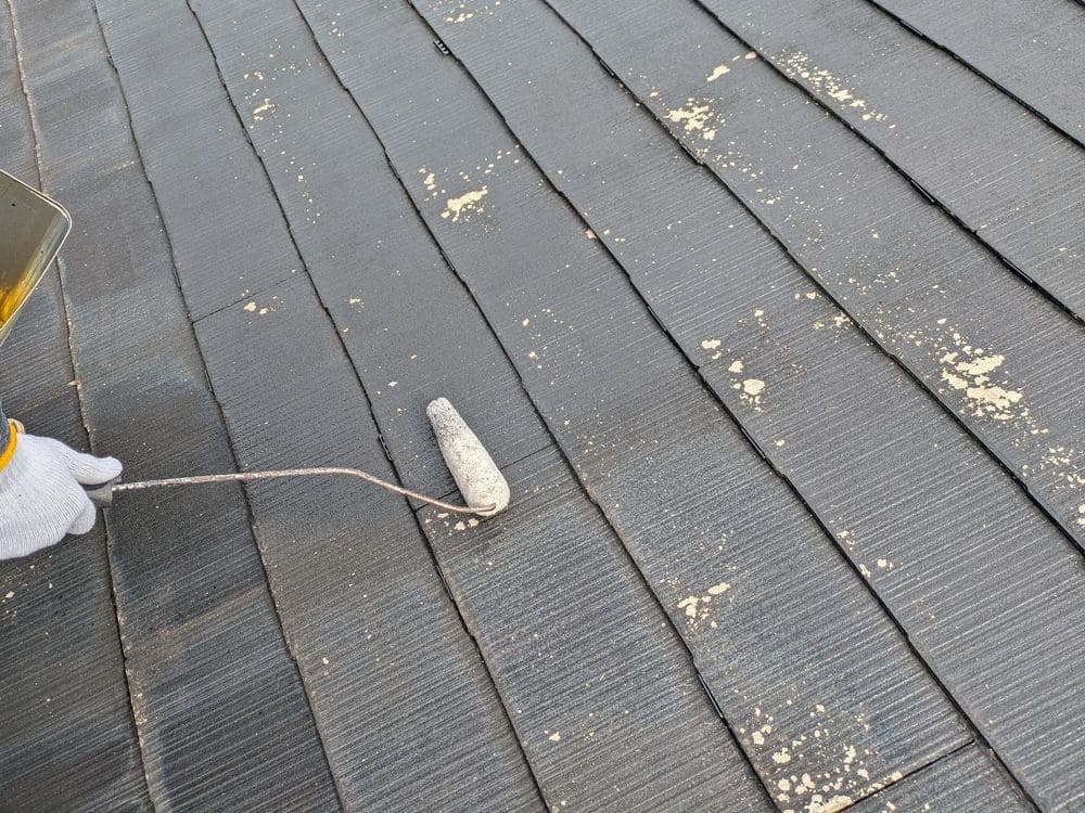 T様(伊勢市)屋根‗下塗り 伊勢市の外壁・屋根塗装をリペイント匠が施工した写真