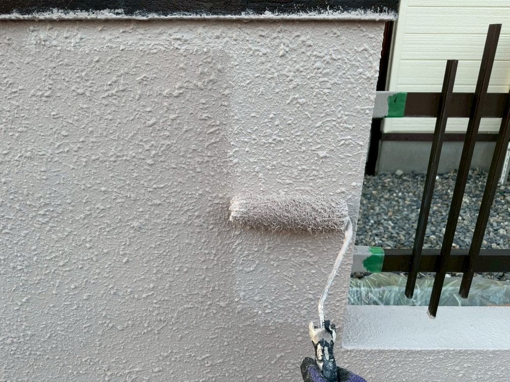 U様_鈴鹿市_塀_上塗り 鈴鹿市の外壁塗装をリペイント匠が施工した写真