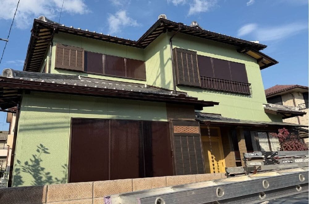 津市の外壁塗装をリペイント匠が施工した写真