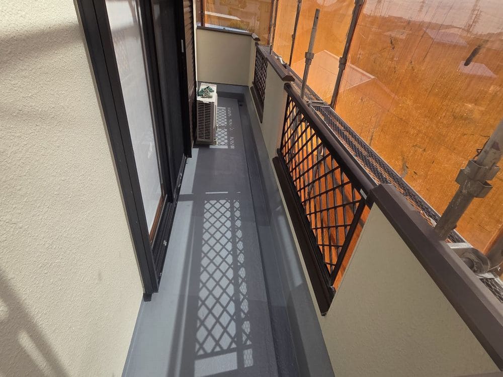 I様(桑名市大仲新田) (1) いなべ市の外壁塗装、防水工事をリペイント匠が施工した写真