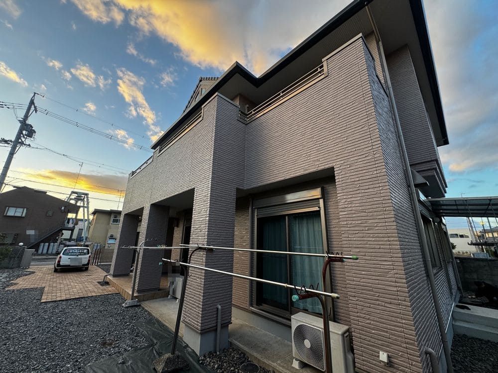 鈴鹿市の外壁塗装、防水工事をリペイント匠が施工した写真