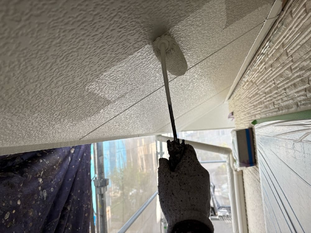 四日市市の外壁塗装、屋根塗装、防水工事をリペイント匠が施工した写真