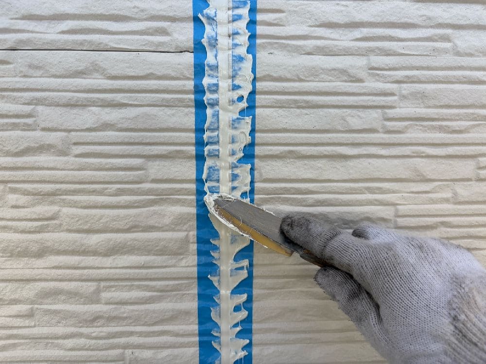 四日市市の外壁塗装、屋根塗装、防水工事をリペイント匠が施工した写真