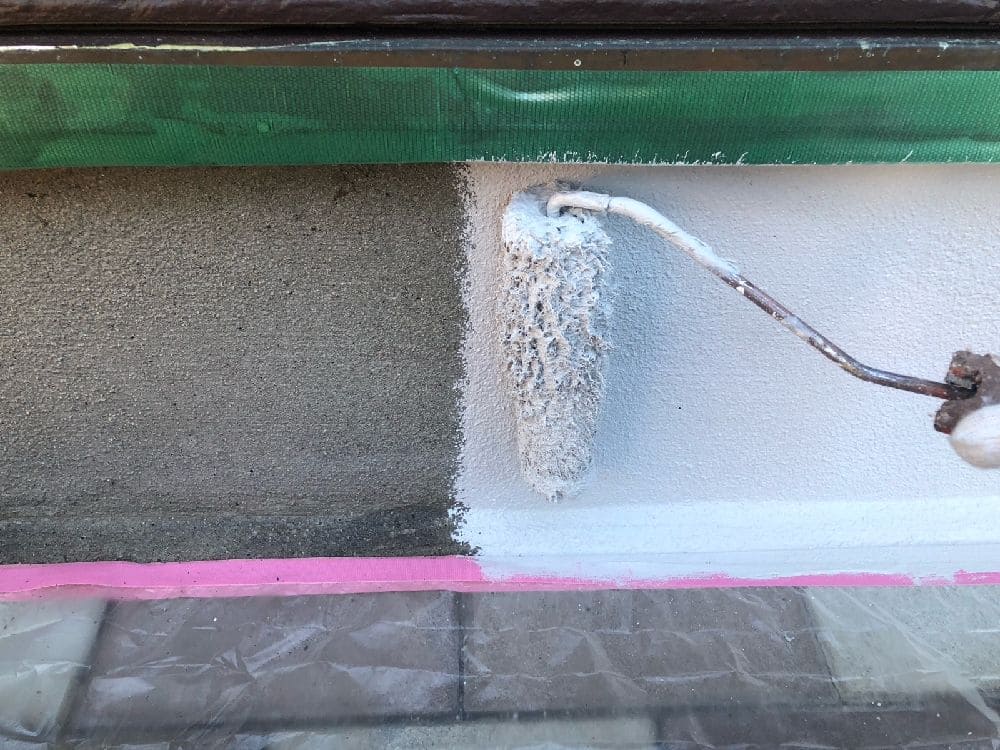 S様(津)_基礎(中塗り) 津市の外壁塗装をリペイント匠が施工した写真