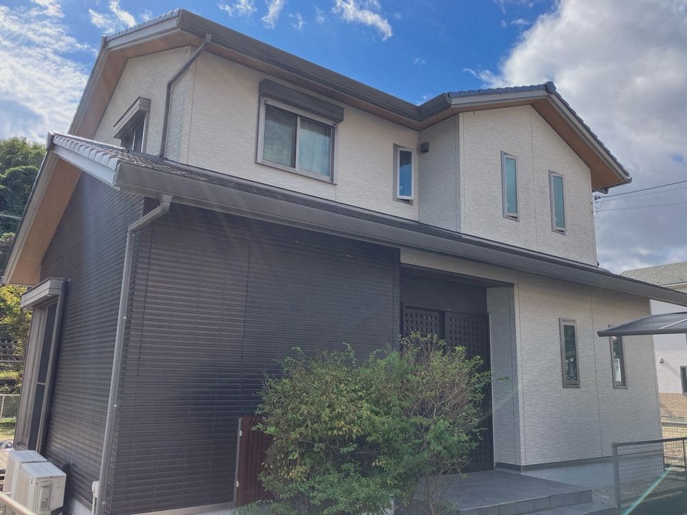鈴鹿市の外壁塗装、防水工事をリペイント匠が施工した写真