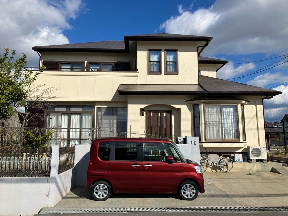 鈴鹿市の外壁塗装をリペイント匠が施工した写真