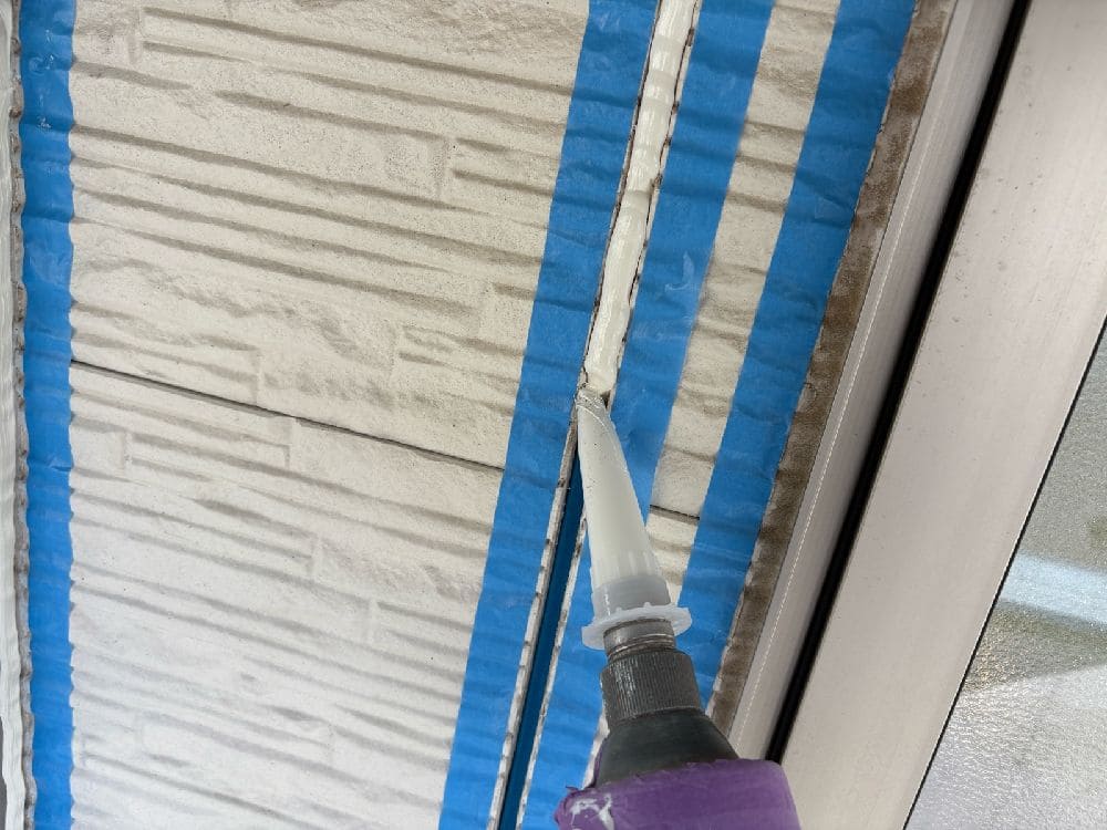 四日市市の外壁塗装、屋根塗装、防水工事をリペイント匠が施工した写真