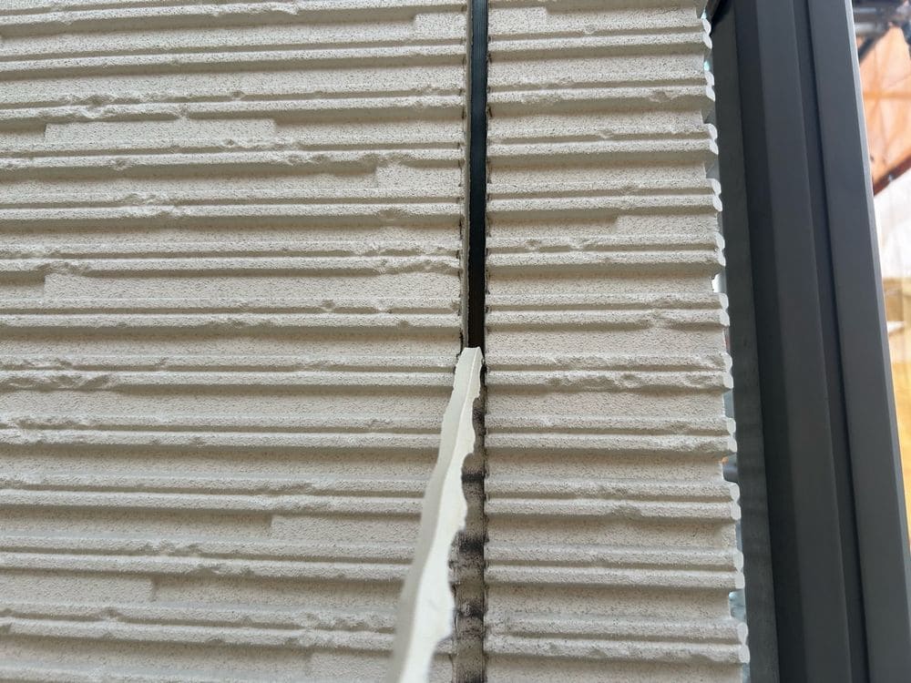 鈴鹿市の外壁塗装、防水工事をリペイント匠が施工した写真