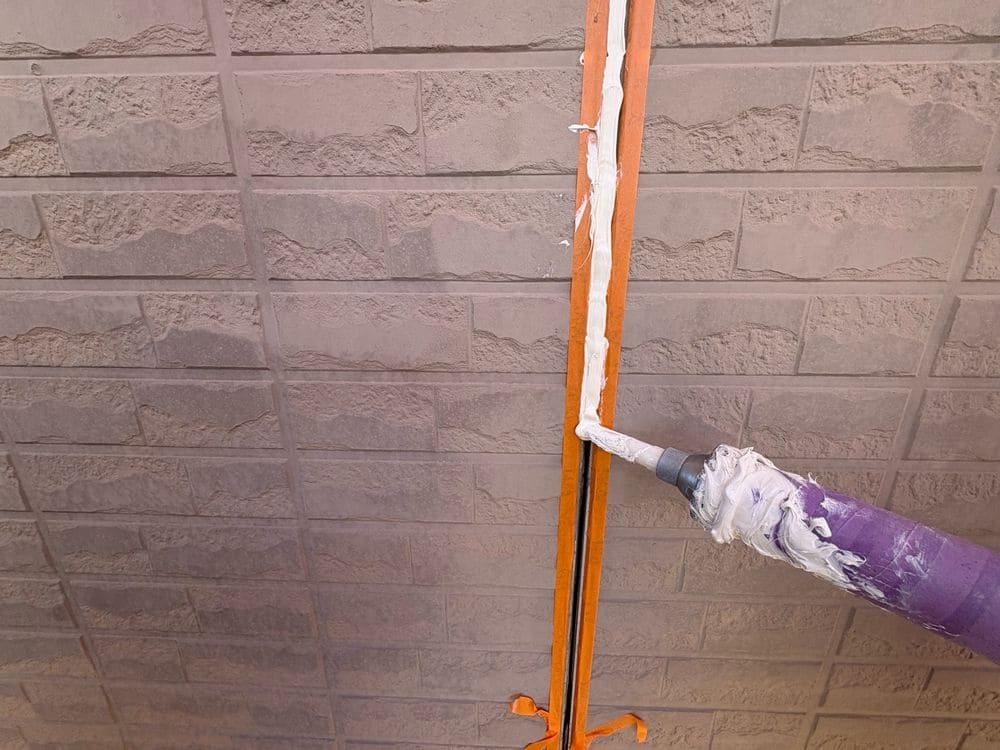 鈴鹿市の外壁塗装、屋根塗装をリペイント匠が施工した写真