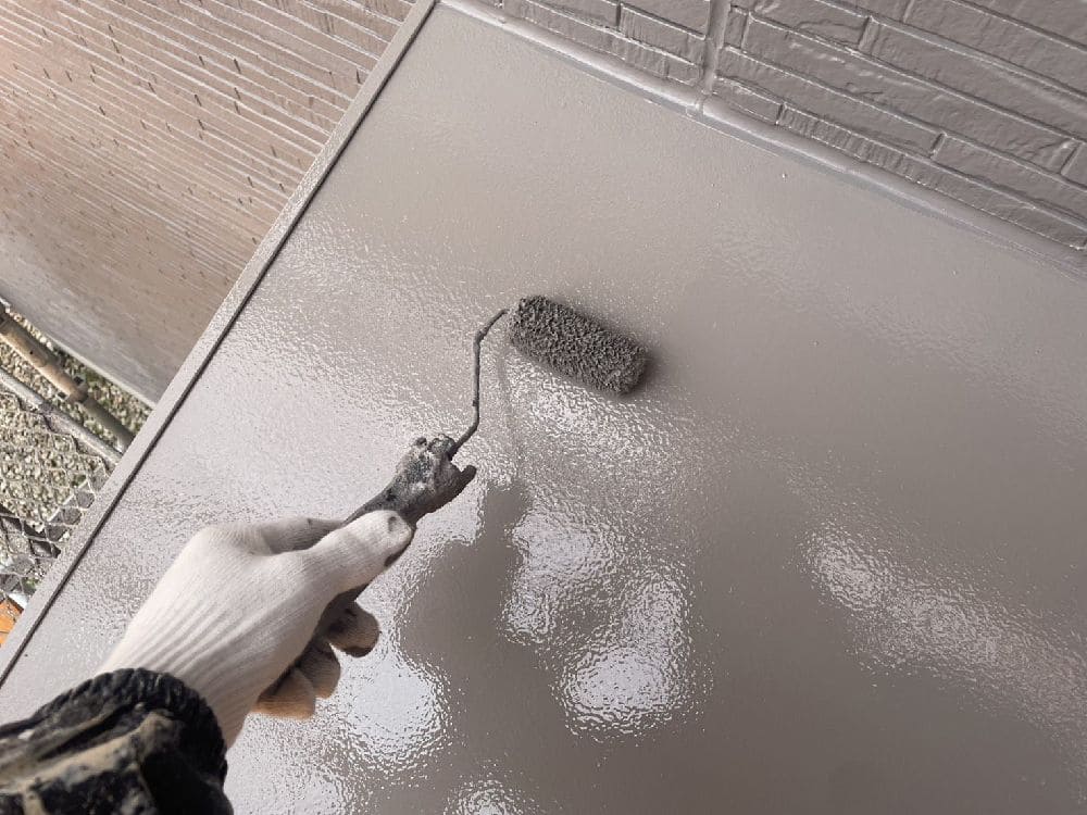 四日市市の外壁塗装、屋根塗装、防水工事をリペイント匠が施工した写真