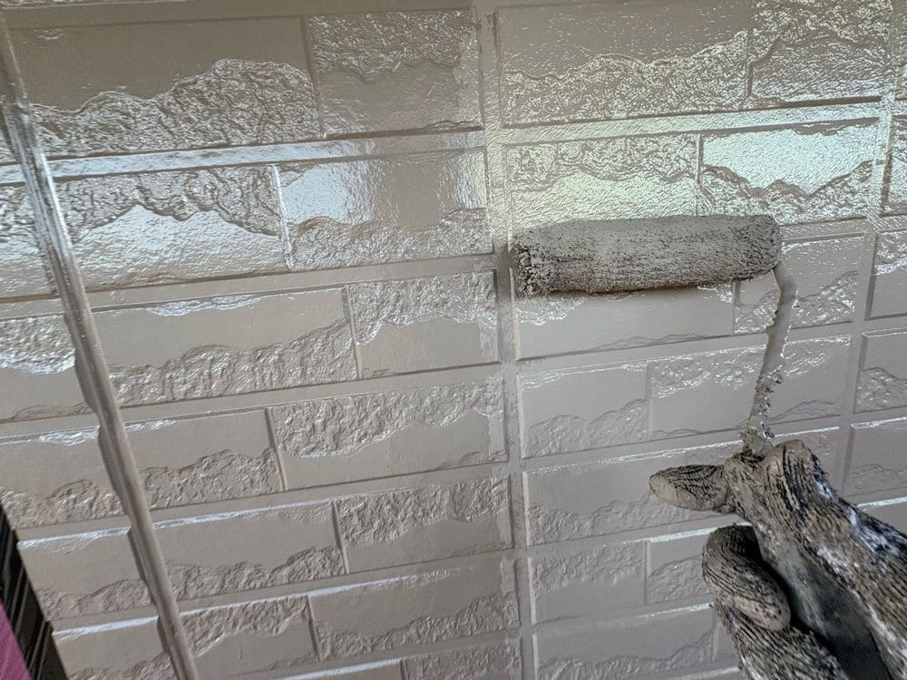 鈴鹿市の外壁塗装、屋根塗装をリペイント匠が施工した写真