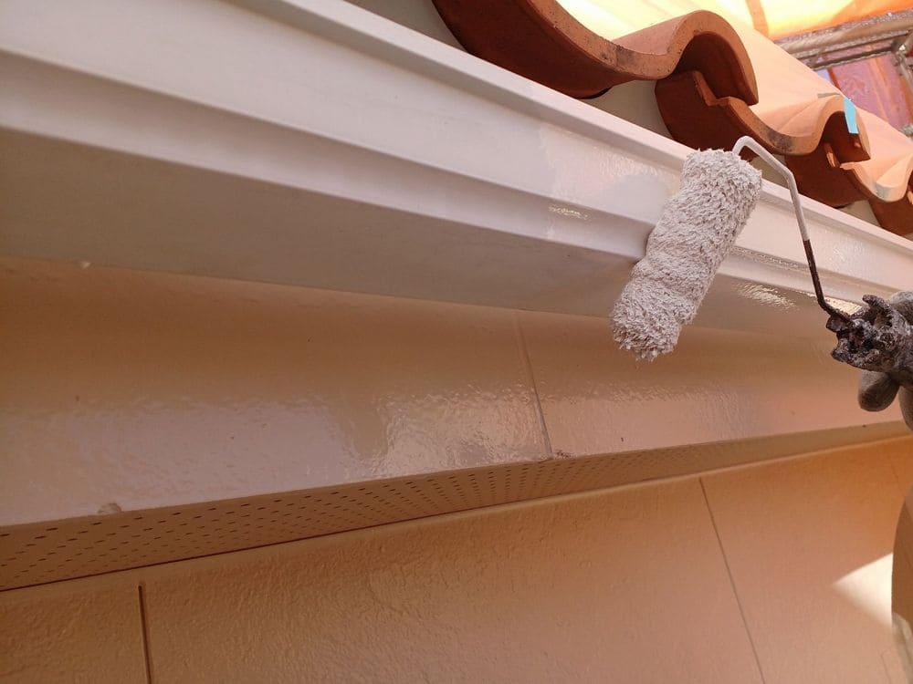 四日市市の外壁塗装をリペイント匠が施工した写真