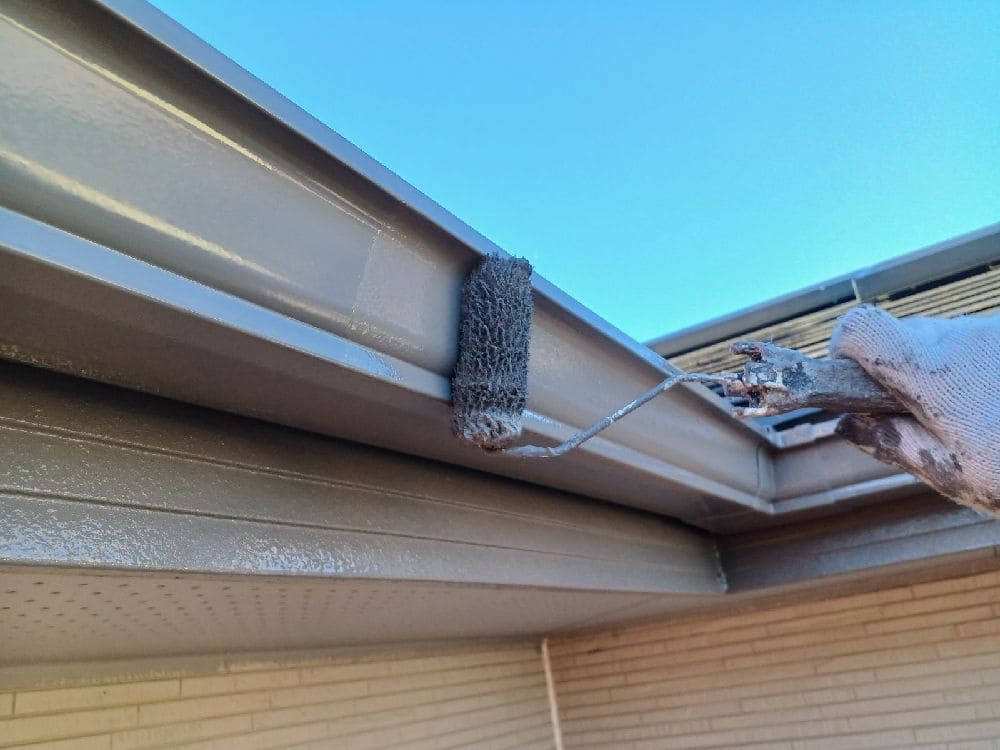 四日市市の外壁塗装、屋根塗装、防水工事をリペイント匠が施工した写真