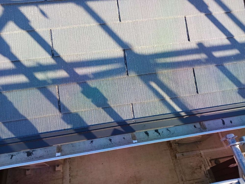 伊勢市の屋根カバー工事をリペイント匠が施工した写真