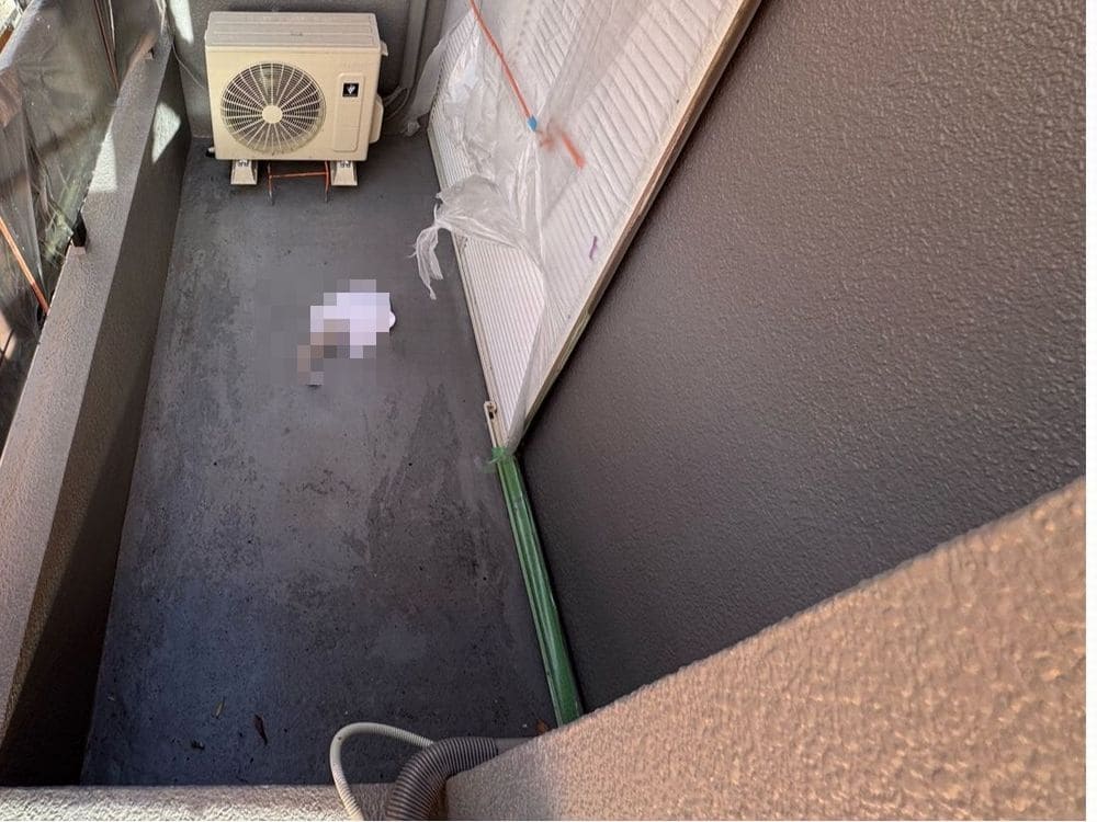 K様(伊賀市阿保)施工前 伊賀市の防水工事をリペイント匠が施工した写真