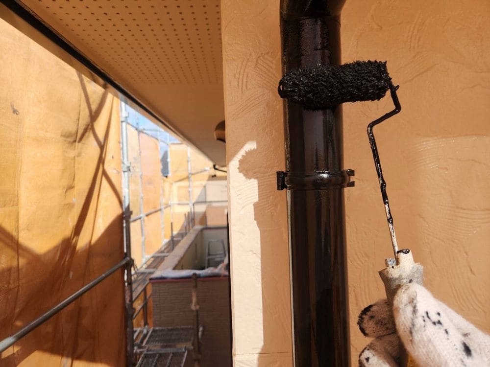 鈴鹿市の外壁塗装、屋根塗装をリペイント匠が施工した写真